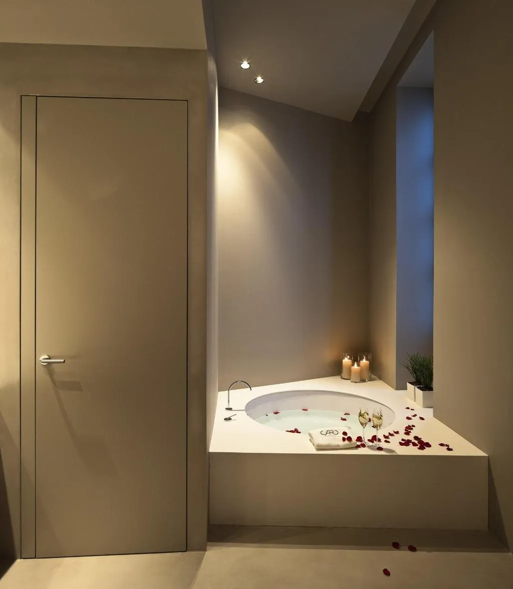 SUITE KING SIZE BED Room, Caro Hotel, Valencia