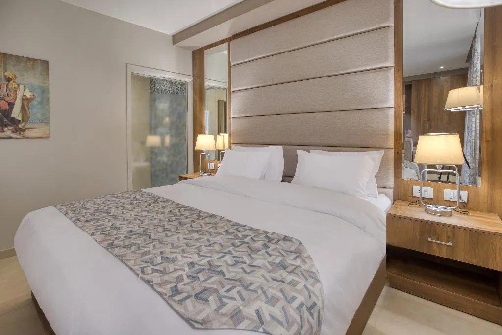 JUNIOR SUITE CAPACITY 2 Room, Nozol Pyramids Hotel & SPA, Cairo