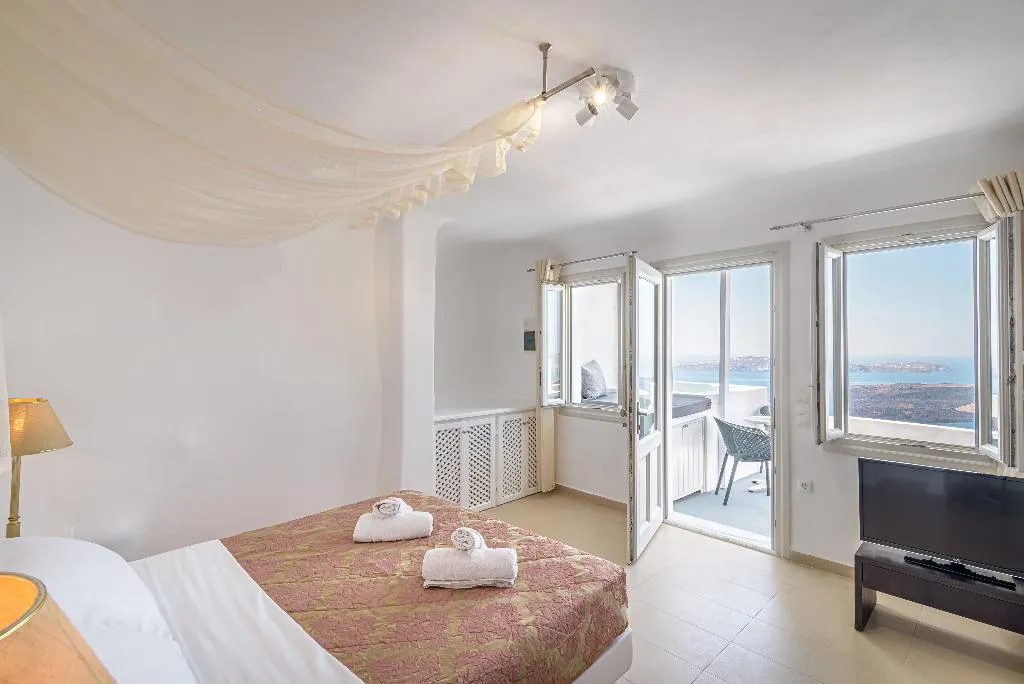 SUITE HONEYMOON Room, Avianto Luxury Suites, Santorini