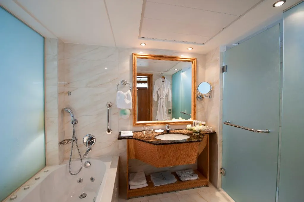 JUNIOR SUITE SEA VIEW WITH PRIVATE POOL Room, Constantinou Bros Athena Beach Hotel, Cyprus
