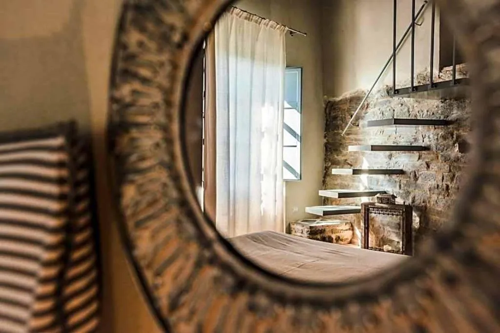 Room, Nikis Resort, Umbria