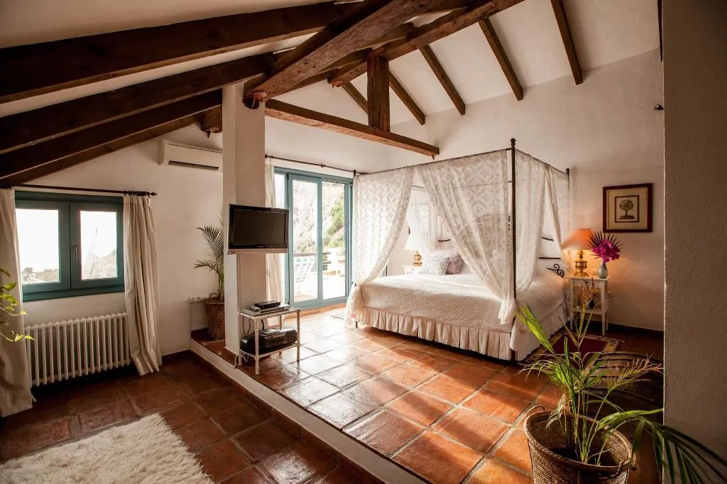Room, The Urban Villa, Costa Del Sol
