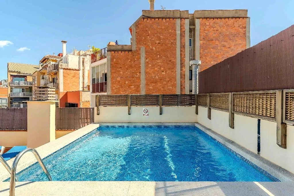 Pool, Aparthotel Bertran, Barcelona