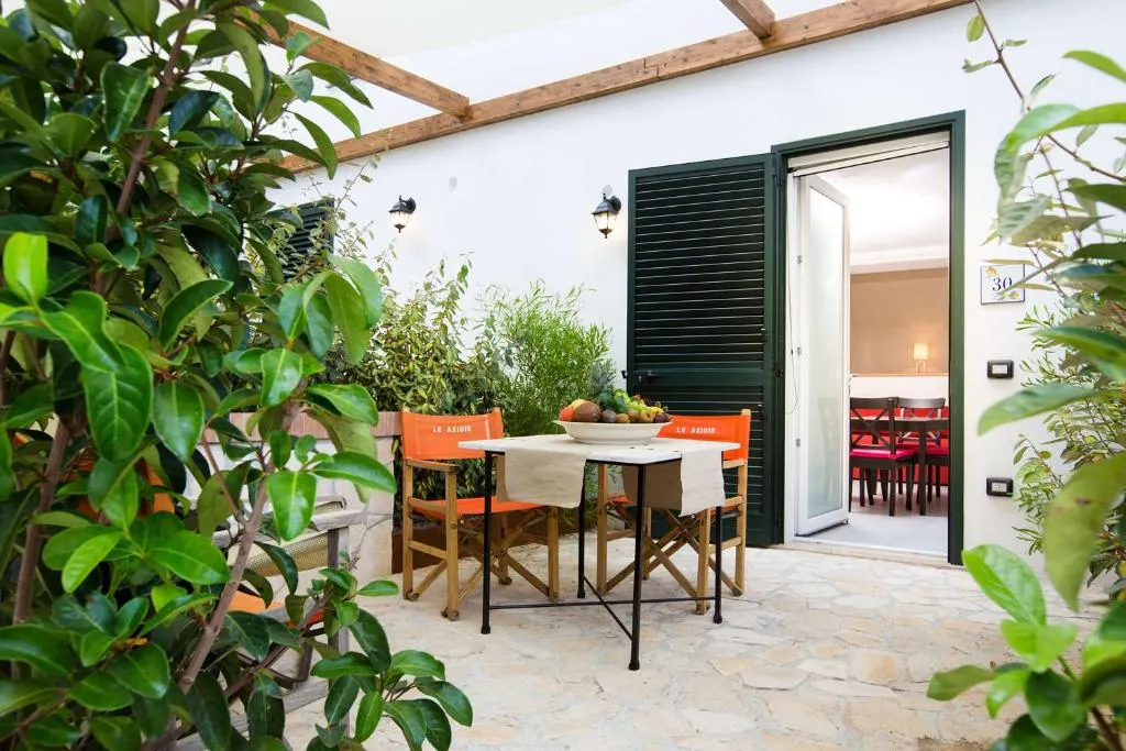 Room, Residence Le Axidie Sure Hotel Collection by BW, Naples