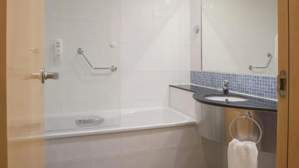 TWIN STANDARD Room, Holiday Inn Express Valencia Bonaire, Valencia