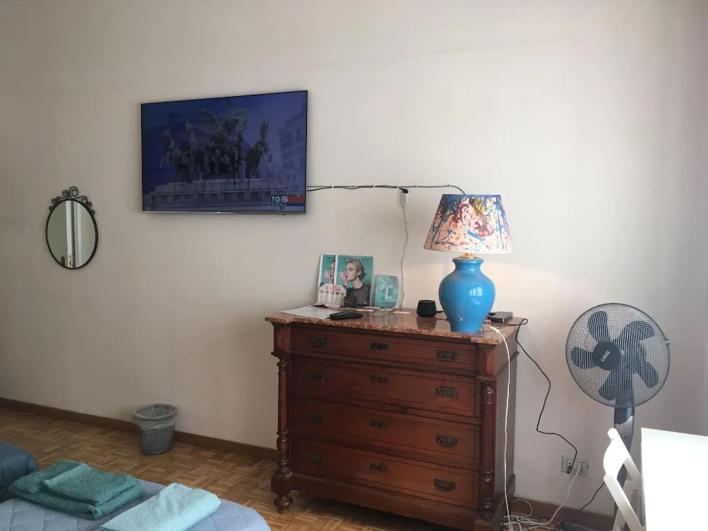 Room, Emilio's Home, Rome