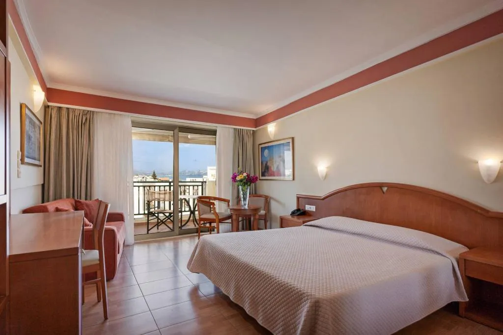 FAMILY ROOM STANDARD Room, Hydramis Palace Beach Resort, Crete