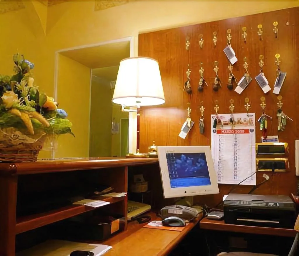 Lobby, Hotel Fenicia, Naples