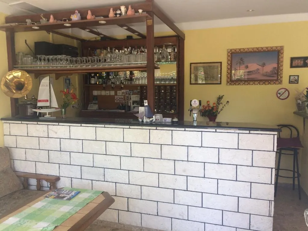 Bar, Pansion Begić, Split