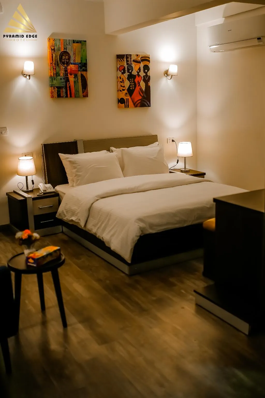 DOUBLE DELUXE ONE BED Room, Pyramid Edge Hotel & Exclusive Pyramids View Roof, Cairo