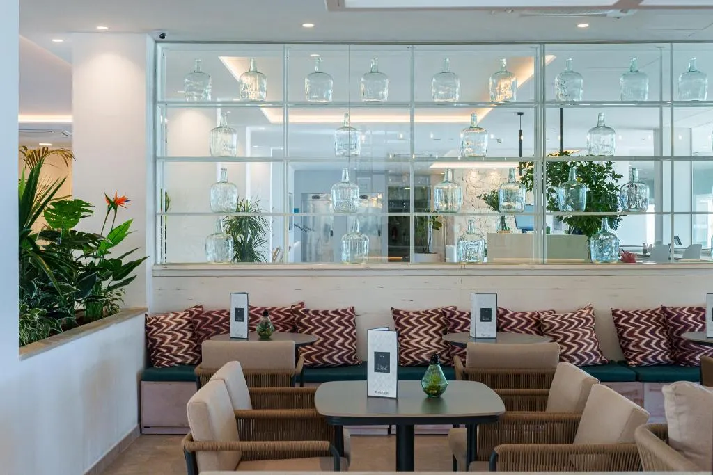 Bar, Caprice Concord Hotel & Spa, Majorca