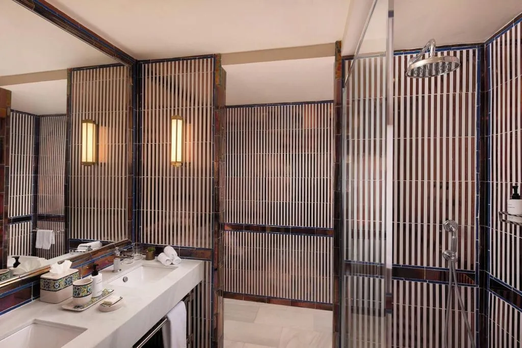 TWIN DELUXE Room, Alfonso XIII, Seville