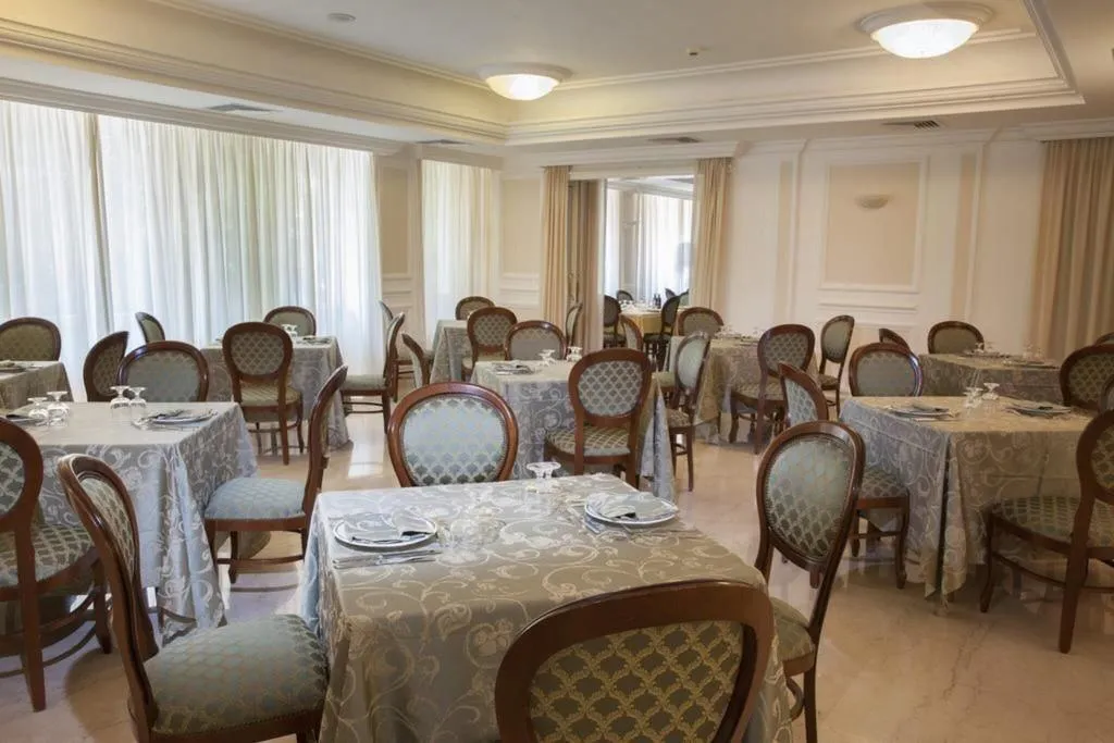 Restaurant, Mondial Park Hotel, Rome
