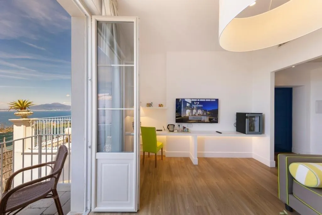 Room, Relais Palazzo del Barone - Adults Only, Naples