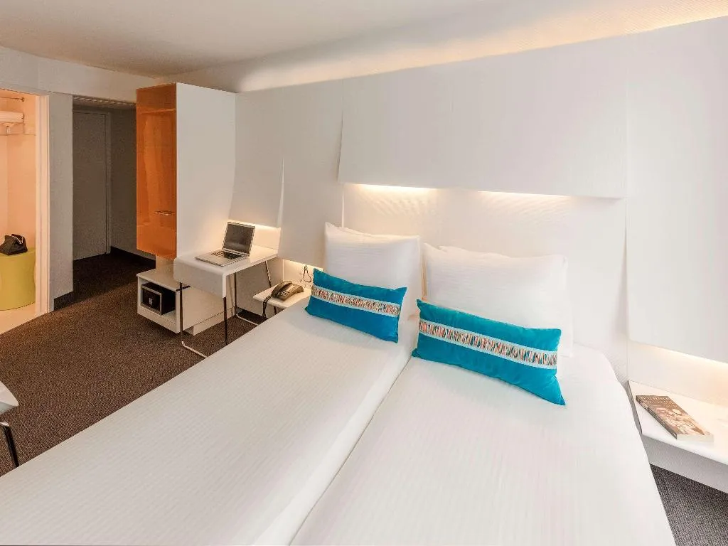 Room, ibis Styles Amsterdam Central Station, Amsterdam