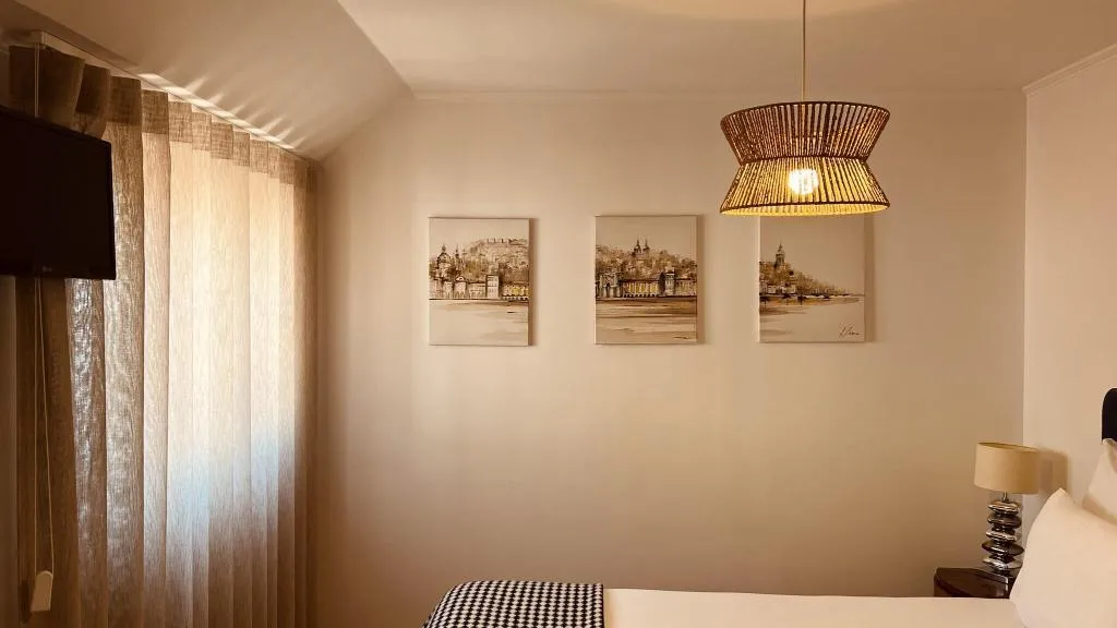 APARTMENT WITH DOUBLE BED Room, Casa do Patio by Shiadu, Lisbon