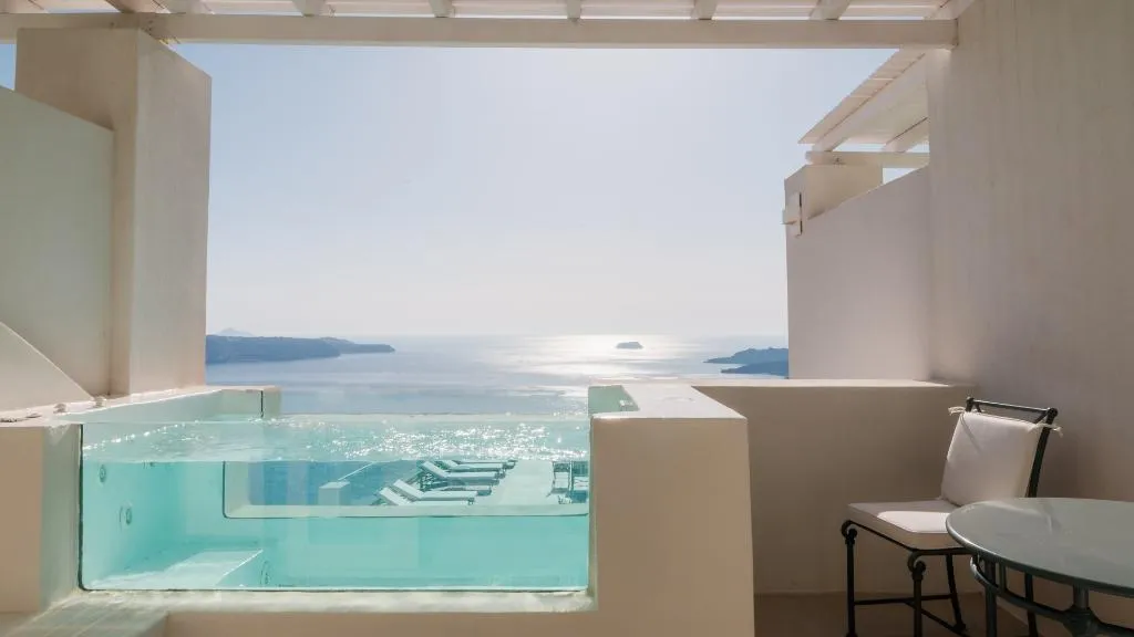 DOUBLE EXECUTIVE SEA VIEW Room, Apeiron Blue Santorini - Apeiron Hotels, Santorini