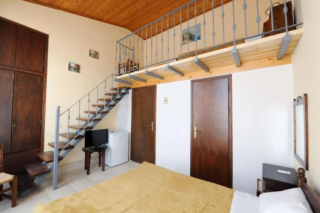 Room, Byzantine Hotel, Crete