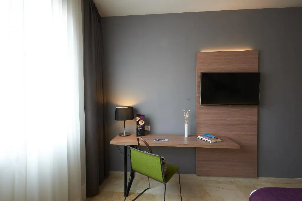DOUBLE STANDARD Room, Mercure Barcelona Condor, Barcelona