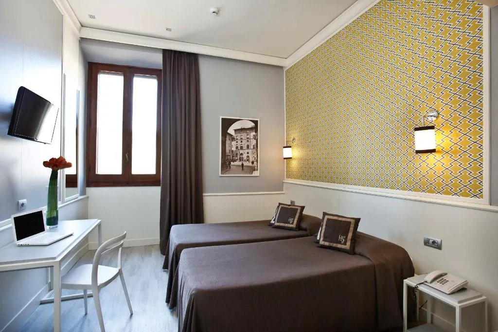DOUBLE STANDARD Room, Golf Firenze Hotel, Florence