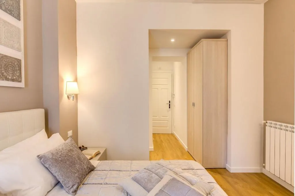 Room, The Bridge Suites, Rome
