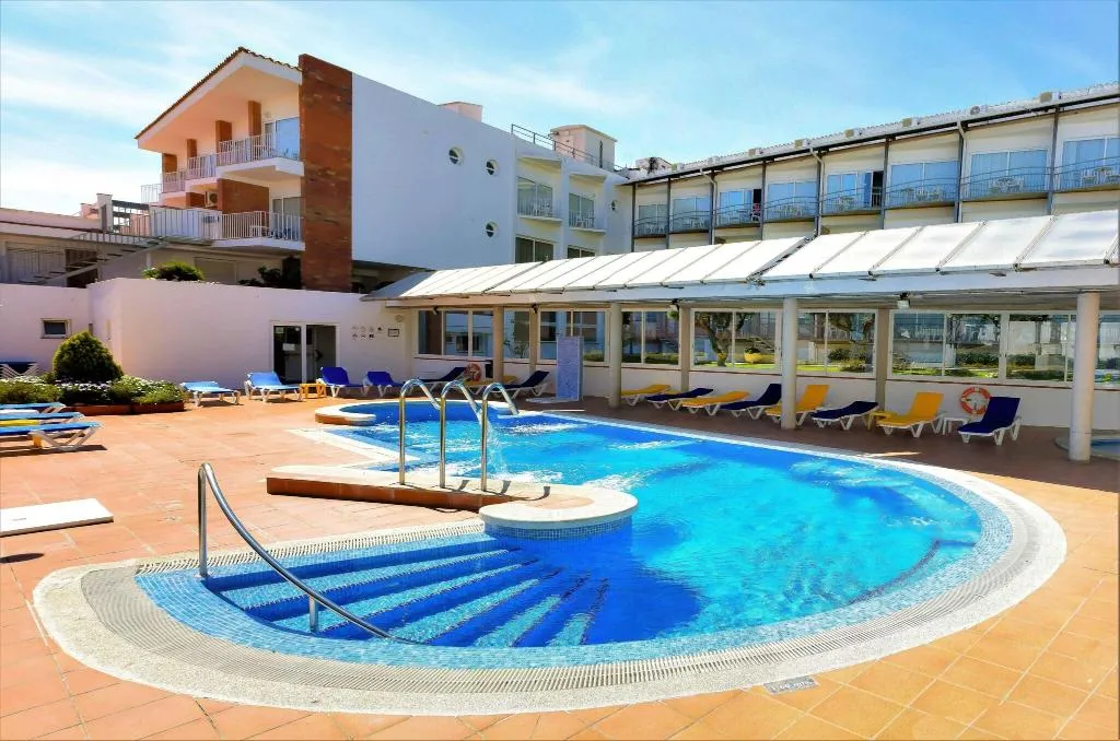 General view, Hotel Portbo, Costa Brava