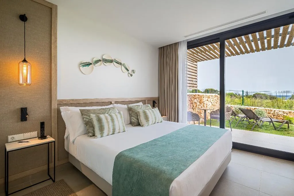 Double or Twin DELUXE Room, Barcelo Nura, Menorca