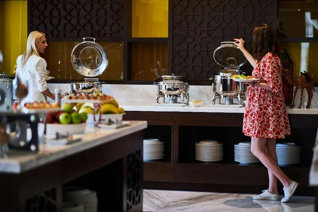 Restaurant, Carlton Dubai Creek Hotel, Dubai