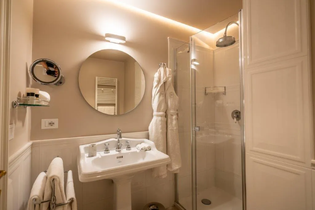 DOUBLE SUPERIOR Room, Dimora Palanca, Florence