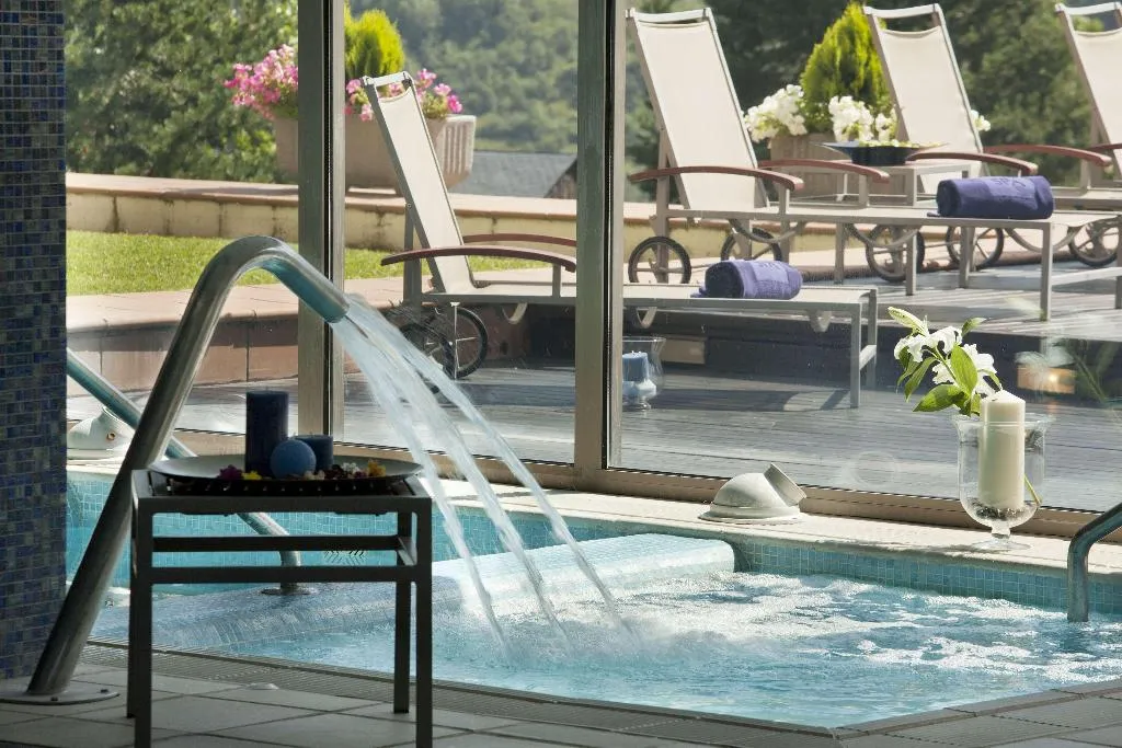 Sports and Entertainment, Parador de Vielha, Costa Brava