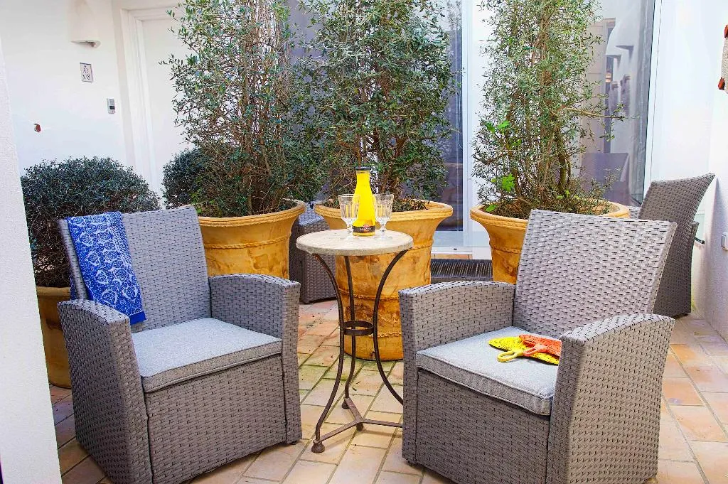 APARTMENT DELUXE Room, Overland Suites Catedral Luxury Apartments, Seville