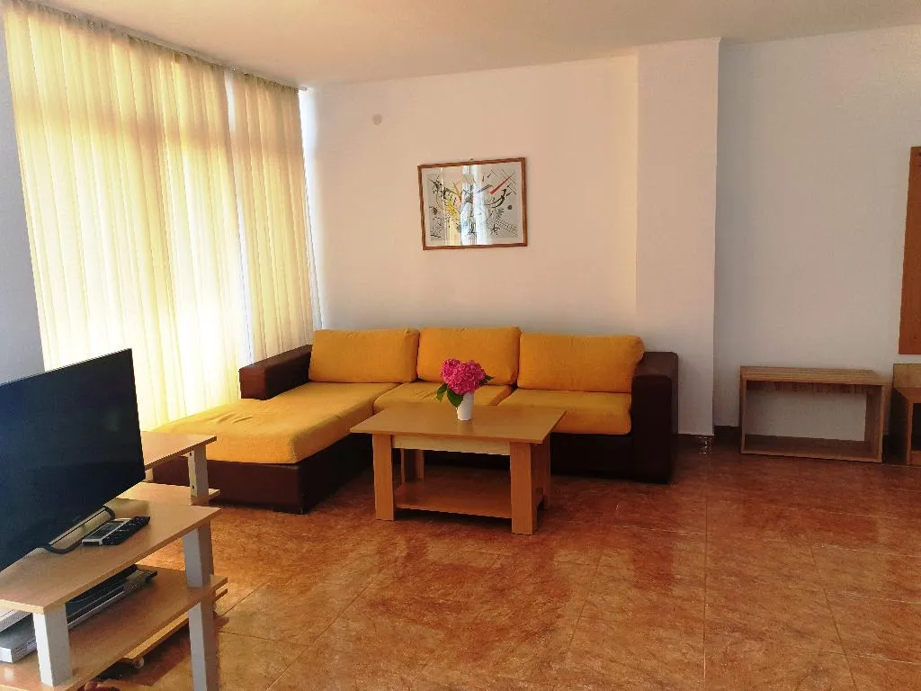 APARTMENT TWO BEDROOMS Room, DOLCE VITA Apart Complex, Bourgas