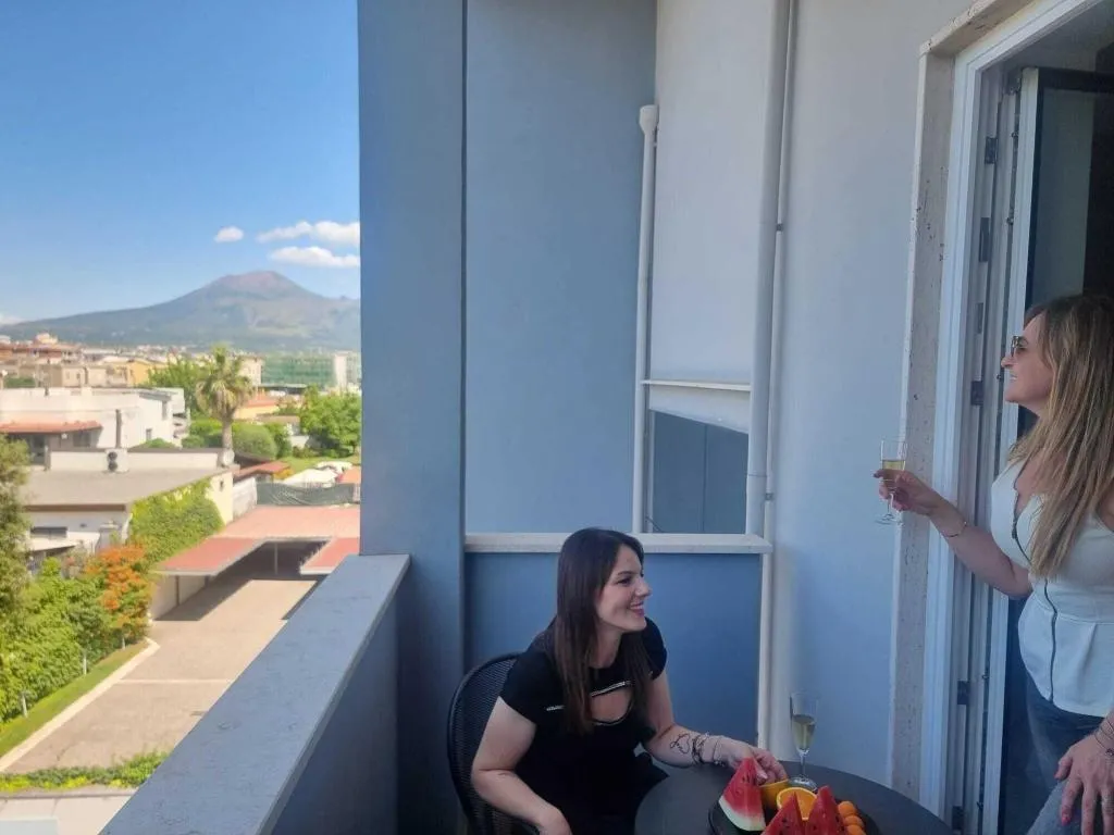 Terrace, Maiuri, Naples