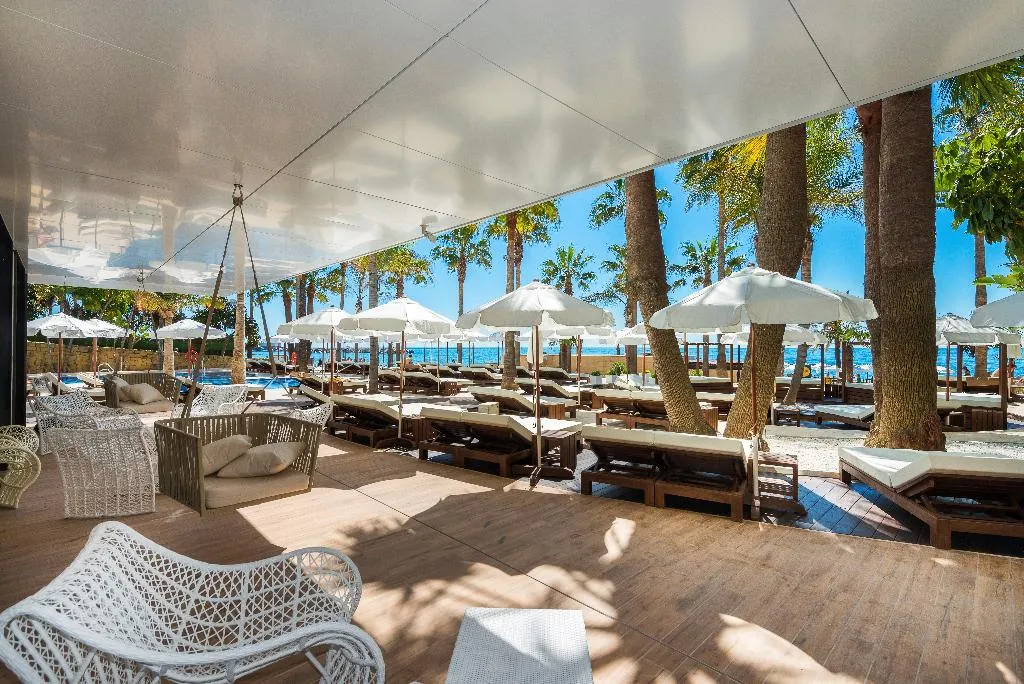 Terrace, Amàre Beach Hotel Marbella, Costa Del Sol