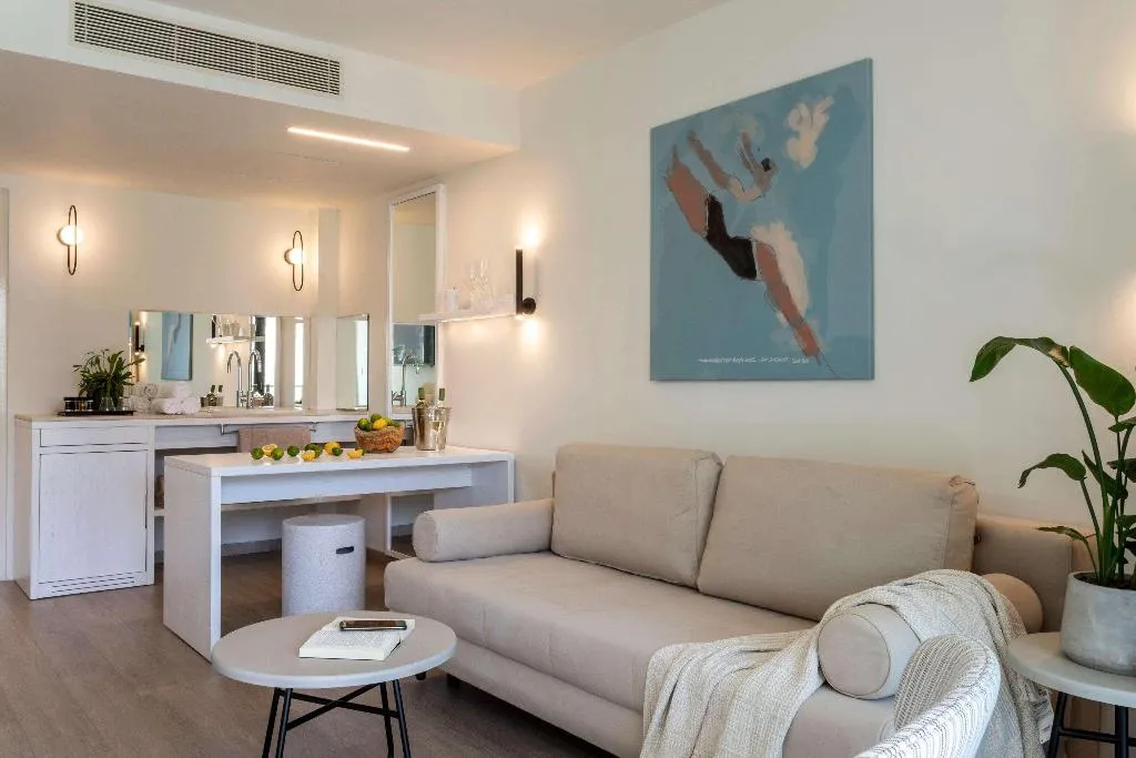 FAMILY ROOM POOL VIEW TWO BEDROOMS Room, Kosea Boutique Hotel, Kos