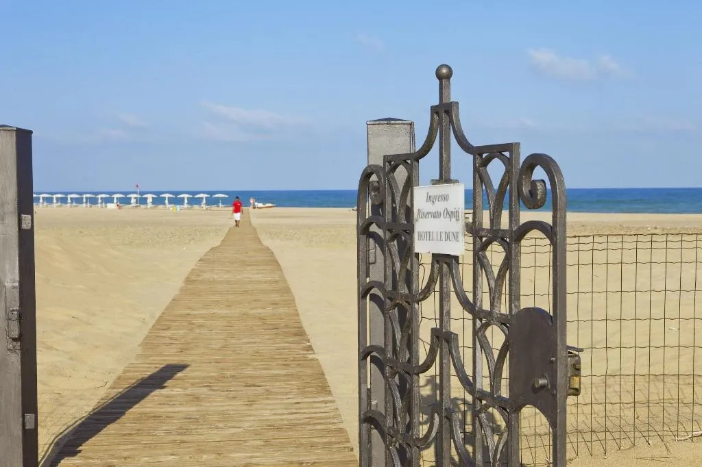 Beach, Hotel Le Dune Piscinas, Cagliari