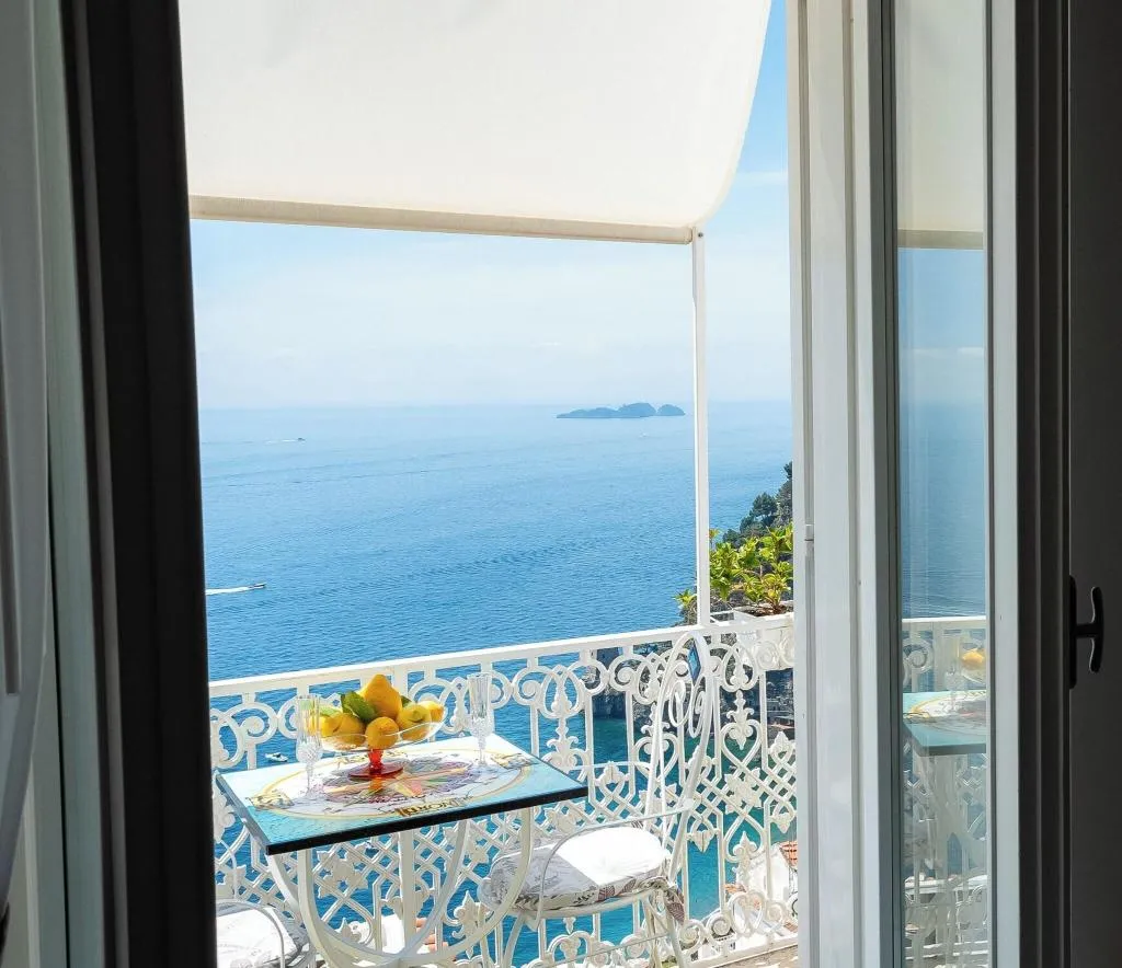 Terrace, B&B Casa Nilde Positano, Naples