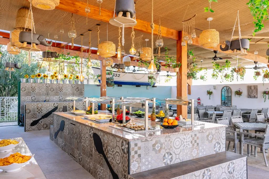 Restaurant, Grand Muthu Forte da Oura, Algarve