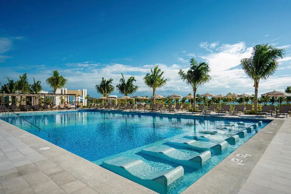 Pool, Riu Latino - Adults Only - All Inclusive, Cancun Area