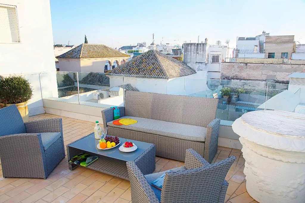 Terrace, Overland Suites Catedral Luxury Apartments, Seville