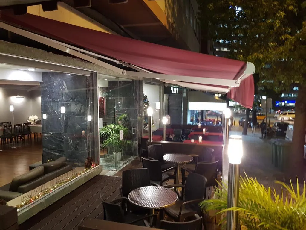 Restaurant, Lisboa Central Park, Lisbon