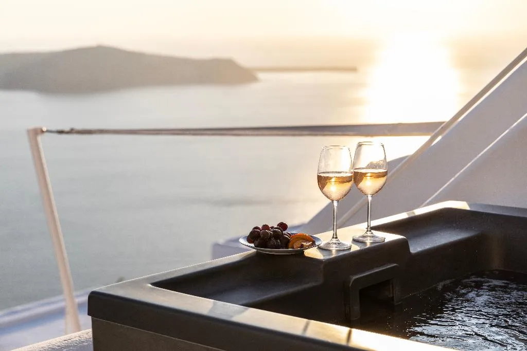 SUITE GRAND Room, El Verano Collection Santorini, Santorini