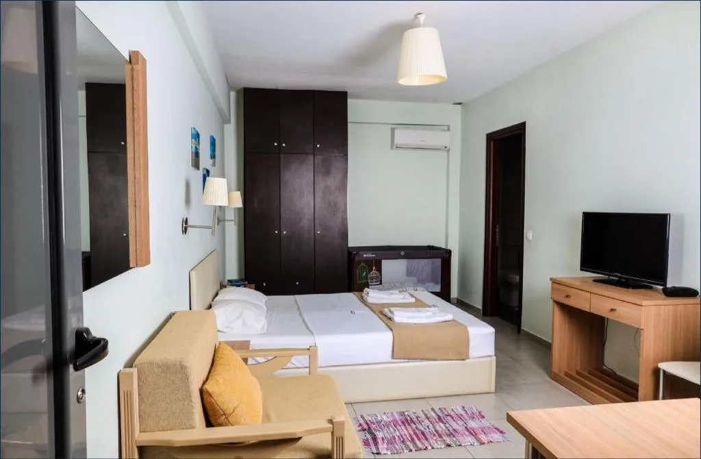 TRIPLE ECONOMY Room, Alexanika Apartments, Halkidiki