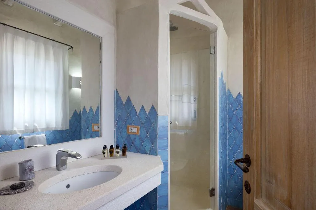 Room, Hotel Li Finistreddi, Olbia