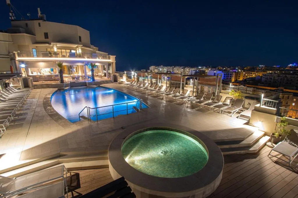 Pool, Marriott Malta Hotel & Spa, Malta