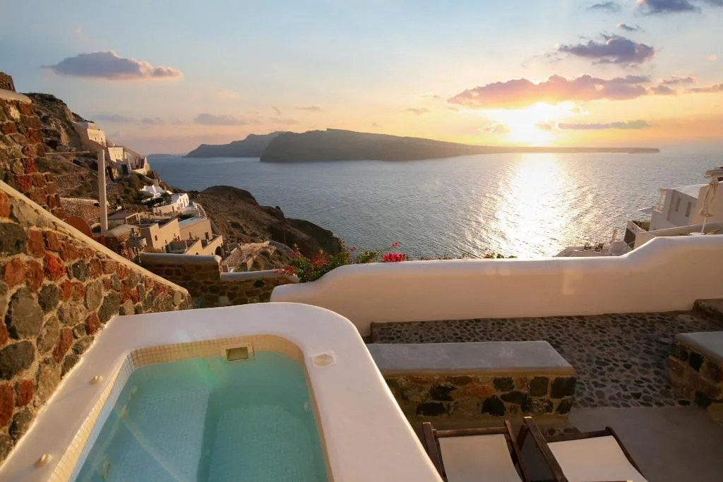 CAVE SEA VIEW HONEYMOON Room, Oia Mare Villas, Santorini