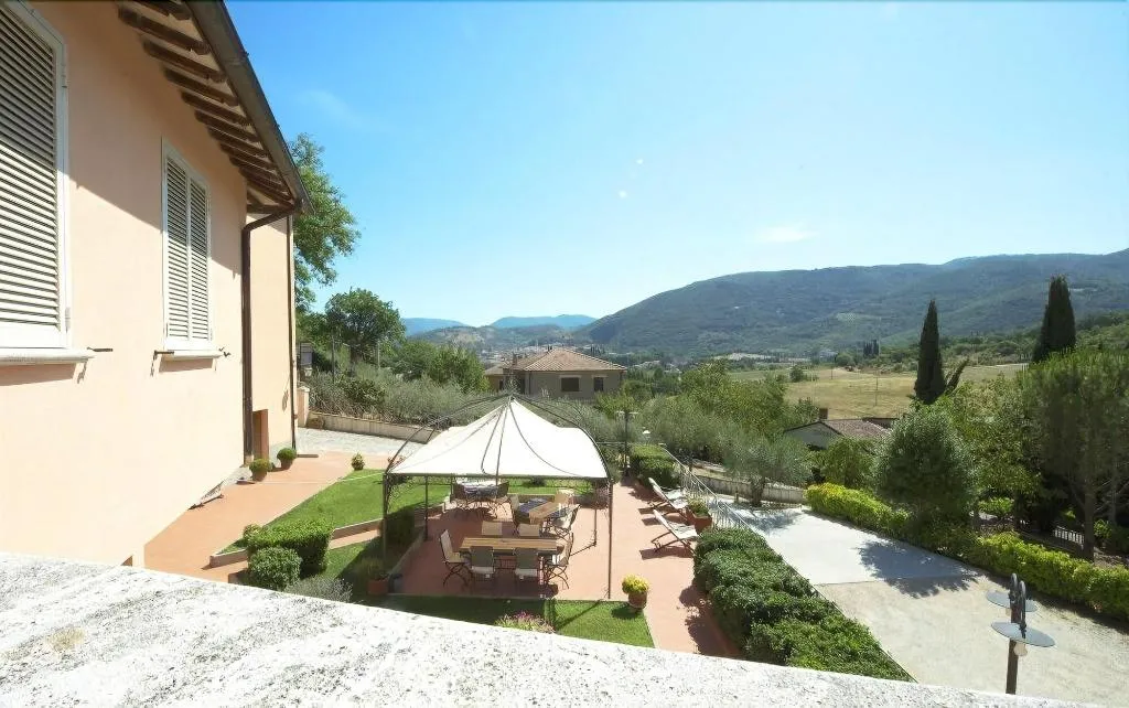 Terrace, Albergo Villa Cristina, Perugia