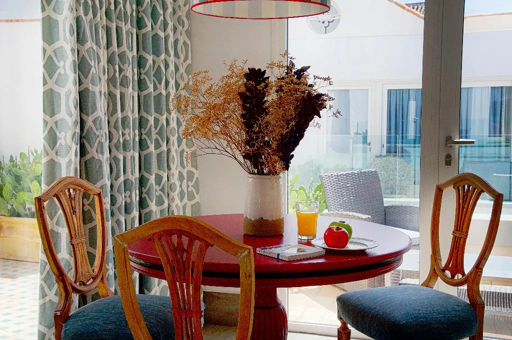 APARTMENT DELUXE Room, Overland Suites Catedral Luxury Apartments, Seville