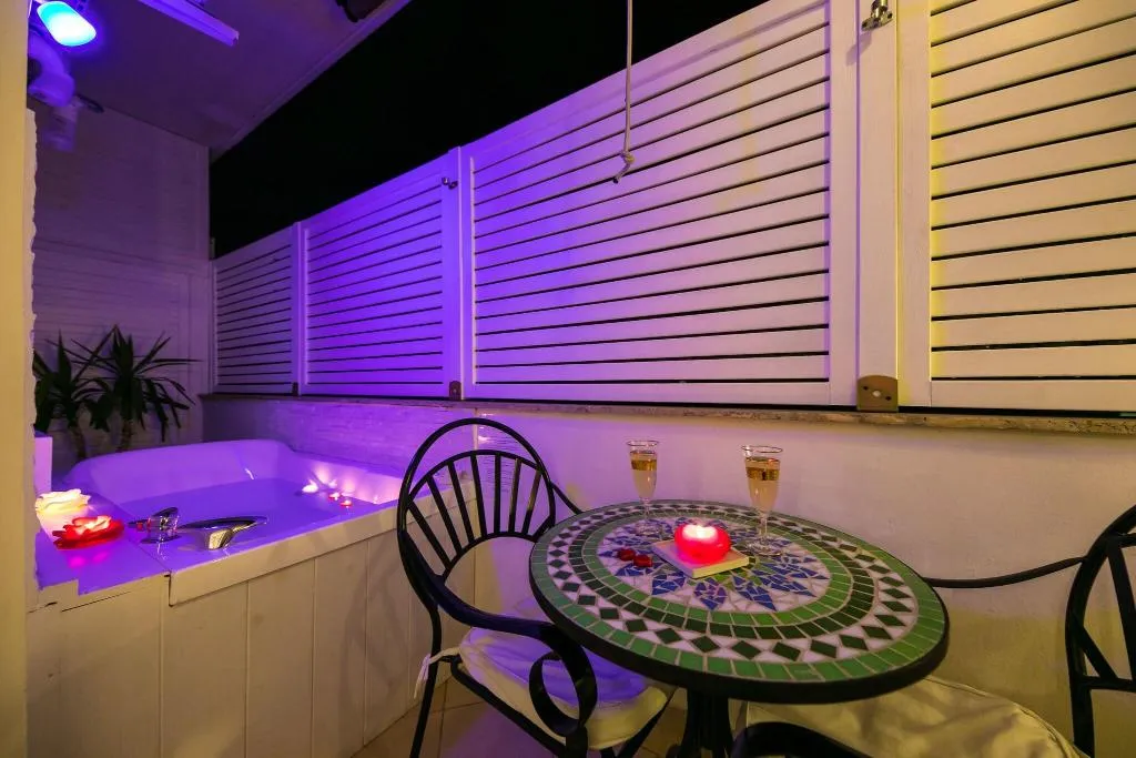 Room, Suites Roma Tiburtina, Rome