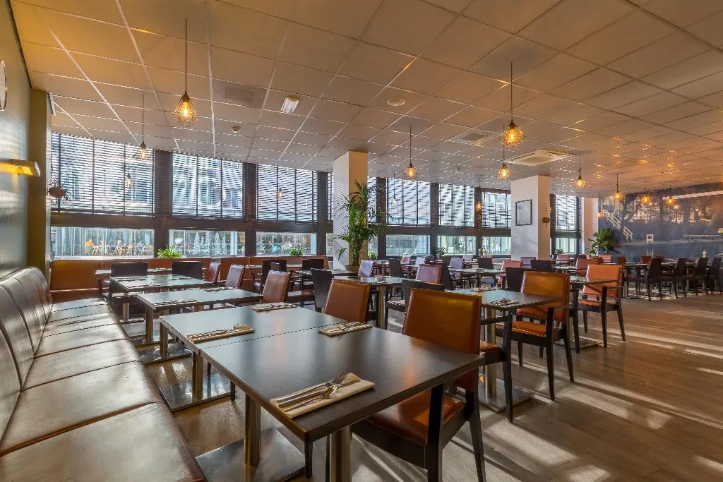 Restaurant, Leonardo Hotel Utrecht City Center, Amsterdam